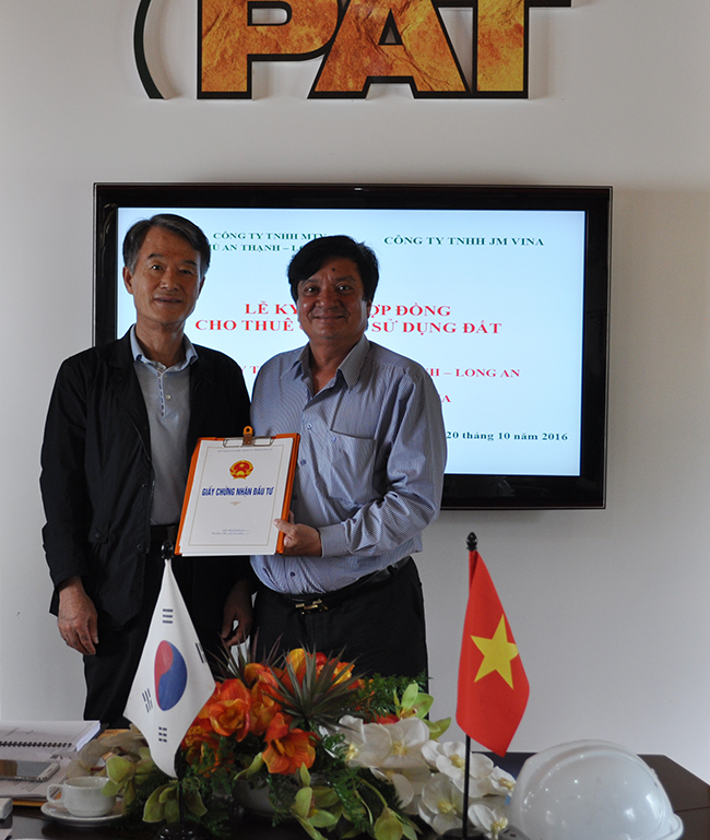 LỄ TRAO GIẤY CHỨNG NHẬN ĐẦU TƯ CHO CÔNG TY TNHH J.M VINA