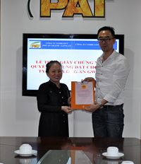 LỄ TRAO GIẤY CHỨNG NHẬN QUYỀN SỬ DỤNG ĐẤT CHO CÔNG TY TNHH LONG AN GWFNV
