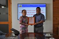 LỄ TRAO GIẤY CHỨNG NHẬN QSDĐ CHO CÔNG TY CỔ PHẦN MINH HỮU LIÊN