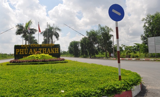 Khu công nghiệp Phú An Thạnh tiếp nhận ngành nghề dệt nhuộm, xi mạ và thuộc da